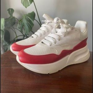 Chic Sneakers for Woman by Alexander McQueen